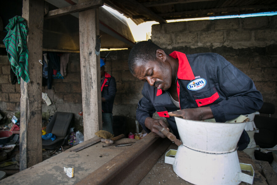 Klimaschutzprojekt Energieeffiziente Kocher in Ghana 2